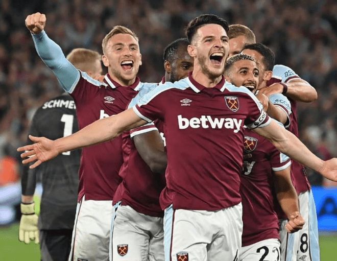 [NBA]阿门发动快速反击 杜兰特跟进单臂暴扣