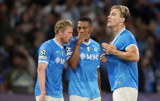 韩鹏：瓦科在我们心里已是最佳射手，希望明年能给他争回来