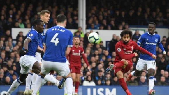 诺兰·莱恩的速球被当时的科学家使用高速相机测定，数据震惊学界