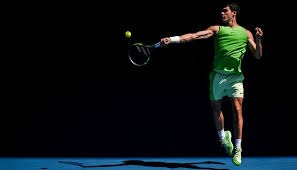 记者：施洛特贝克随队参加德国队训练，基米希继续缺席