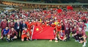 独行侠险胜国王！浓眉表现低迷，状元弗拉格贡献出色 威少关键时刻选择失误